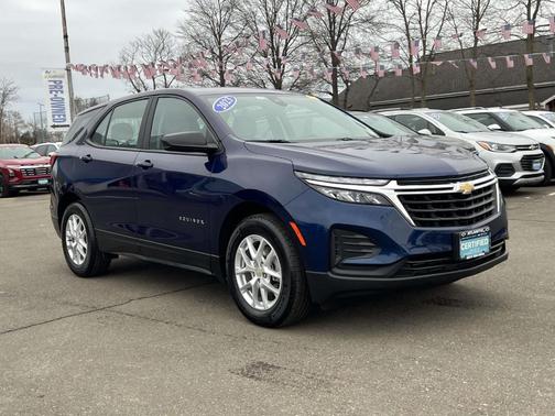2023 Chevrolet Equinox LS