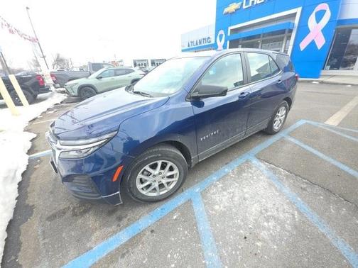 2023 Chevrolet Equinox LS
