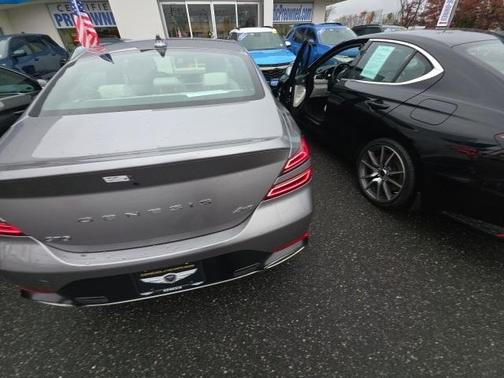 2025 Genesis G70 2.5T