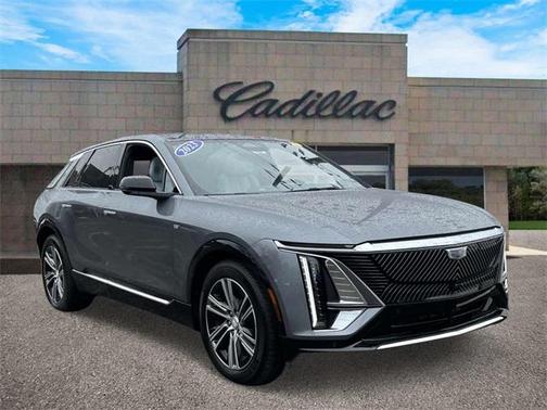 2023 Cadillac LYRIQ Luxury