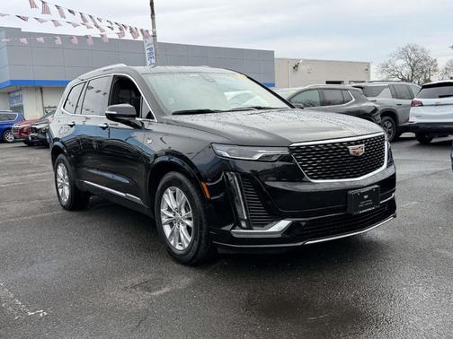 2024 Cadillac XT6 Luxury FWD
