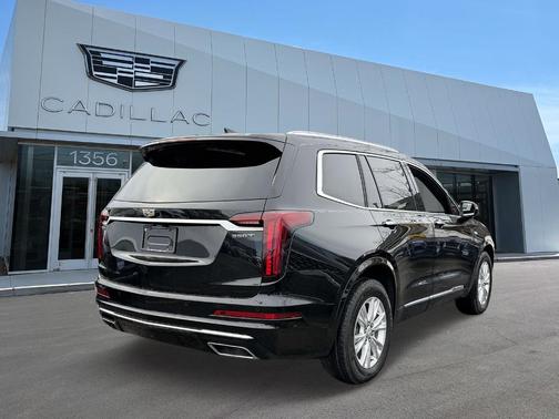 2024 Cadillac XT6 Luxury FWD