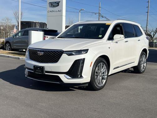2023 Cadillac XT6 Premium Luxury AWD