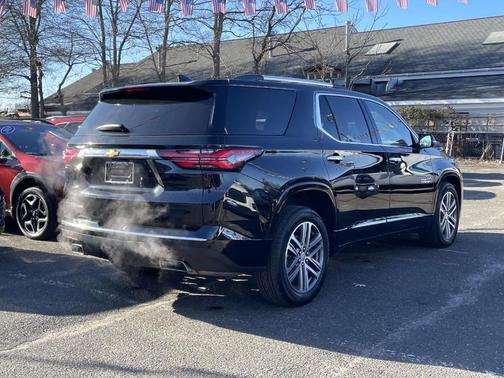 2023 Chevrolet Traverse High Country