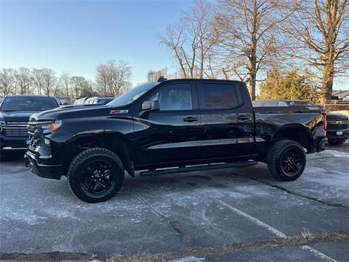 2025 Chevrolet Silverado 1500 Custom Trail Boss