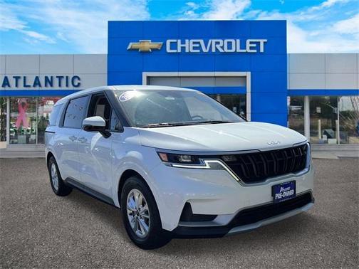 2022 Kia Carnival LX