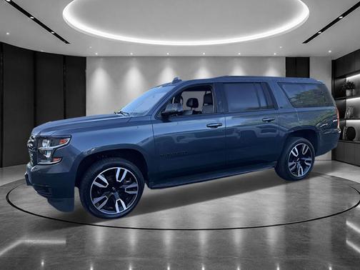 Shadow Gray Metallic 2020 Chevrolet Suburban LT