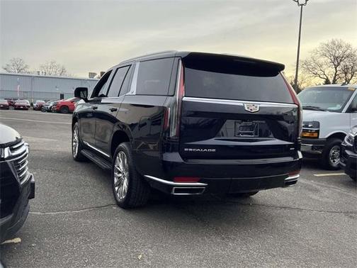 2021 Cadillac Escalade Premium Luxury