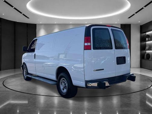 Summit White 2024 Chevrolet Express 2500 Work Van