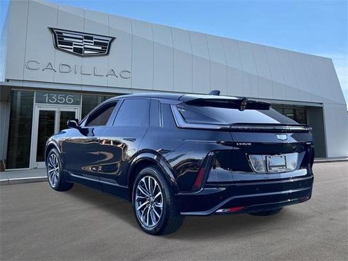 2024 Cadillac LYRIQ Sport
