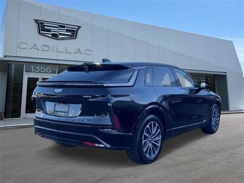 2024 Cadillac LYRIQ Sport