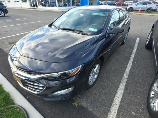 2022 Chevrolet Malibu 1LS