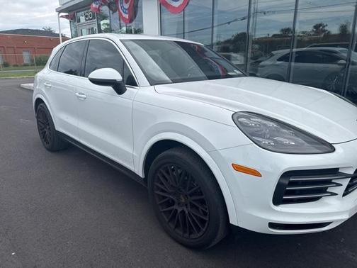 2021 Porsche Cayenne Base