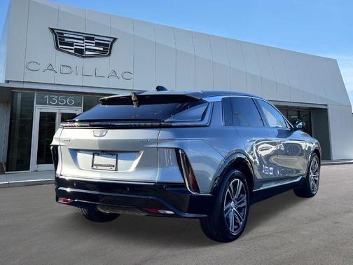 2024 Cadillac LYRIQ Luxury