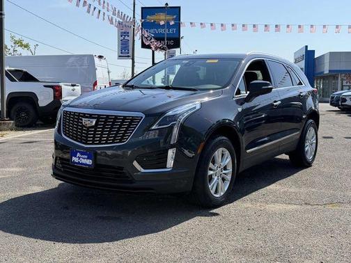 Wilder Metallic 2022 Cadillac XT5 Luxury