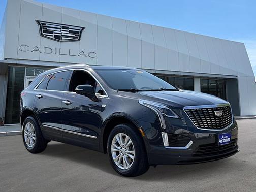Wilder Metallic 2022 Cadillac XT5 Luxury