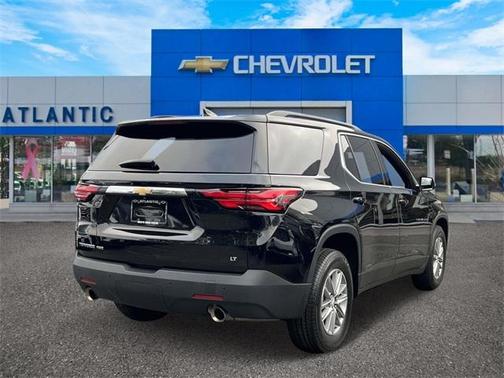 2022 Chevrolet Traverse LT Leather