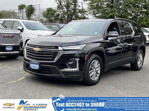 2022 Chevrolet Traverse LT Leather
