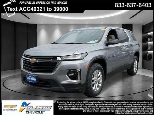 Sterling Gray Metallic 2023 Chevrolet Traverse LS