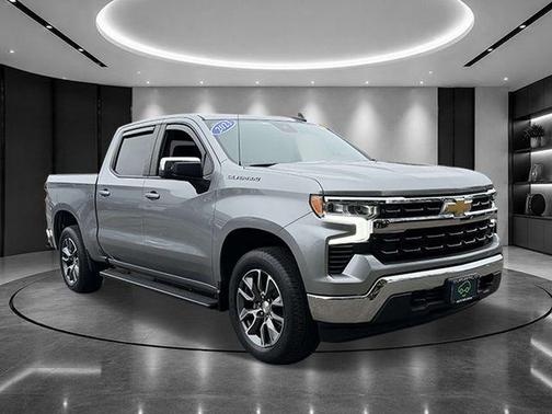 Sterling Gray Metallic 2023 Chevrolet Silverado 1500 LT