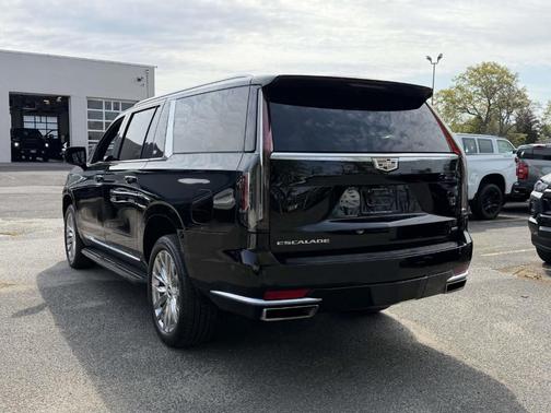 Black Raven 2022 Cadillac Escalade ESV Premium Luxury