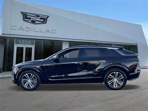 2024 Cadillac LYRIQ Luxury