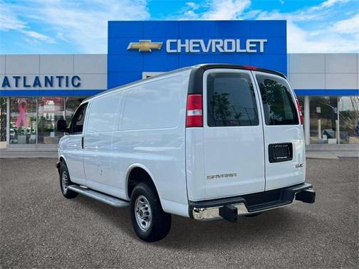 2023 GMC Savana 2500 Work Van