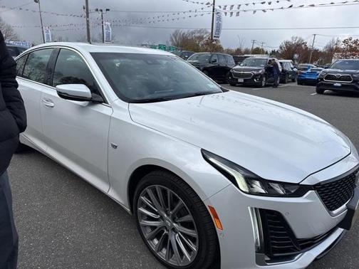 2023 Cadillac CT5 Premium Luxury RWD