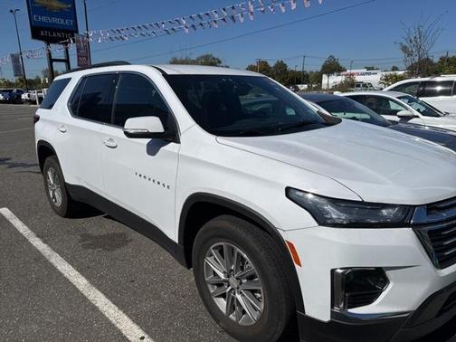 2023 Chevrolet Traverse LT Cloth