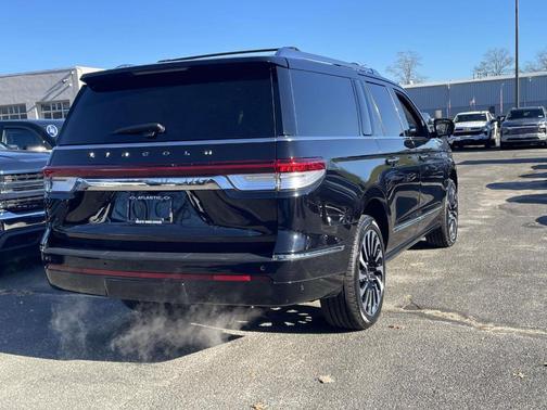 2023 Lincoln Navigator L Black Label