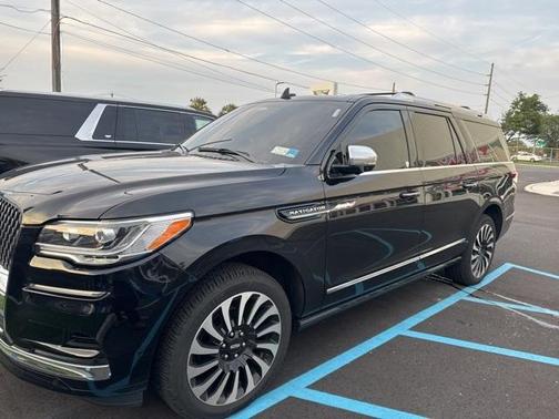 2023 Lincoln Navigator L Black Label