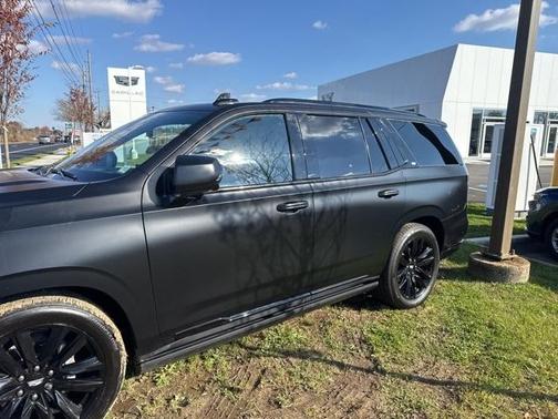 2024 Cadillac Escalade Sport