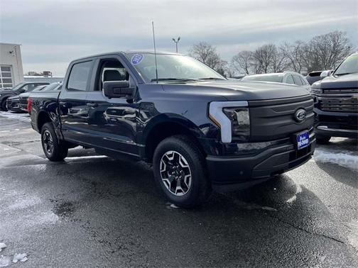 2023 Ford F-150 Lightning Pro