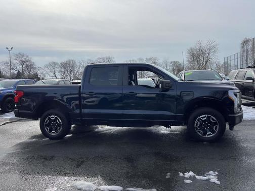 2023 Ford F-150 Lightning Pro
