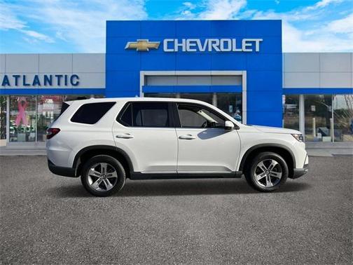 2023 Honda Pilot EX-L 8-Passenger