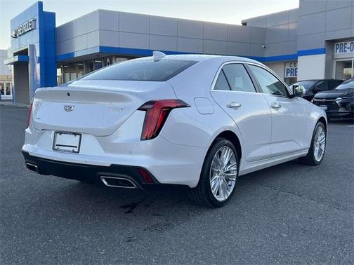 2022 Cadillac CT4 Premium Luxury