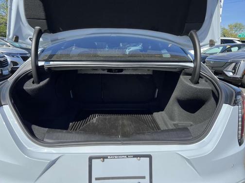 2022 Cadillac CT4 Premium Luxury