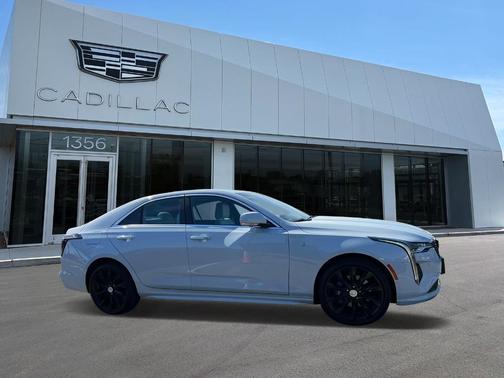 2022 Cadillac CT4 Premium Luxury