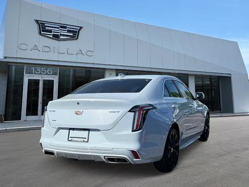 2022 Cadillac CT4 Premium Luxury