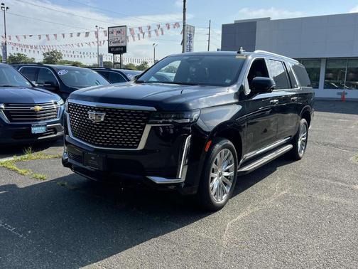 2023 Cadillac Escalade ESV Premium Luxury