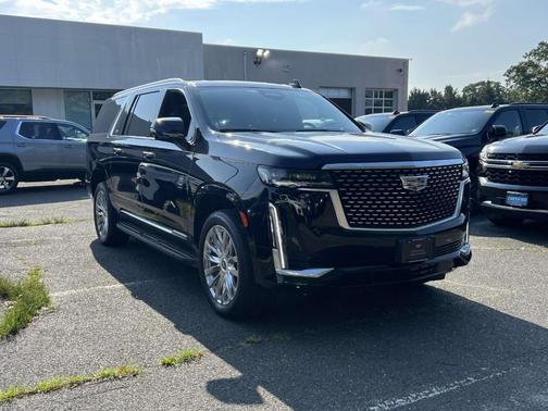 2023 Cadillac Escalade ESV Premium Luxury