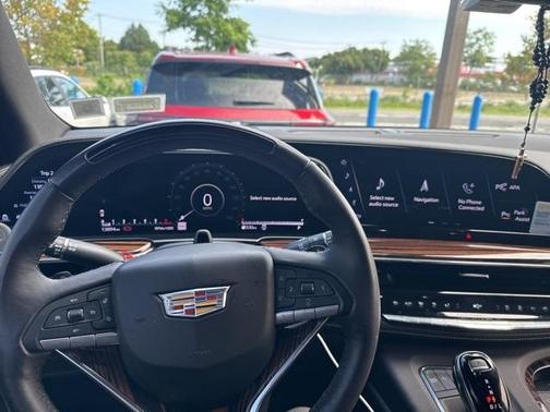 2023 Cadillac Escalade ESV Premium Luxury