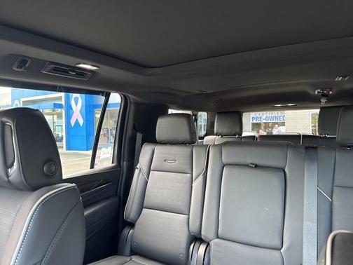2023 Cadillac Escalade ESV Premium Luxury