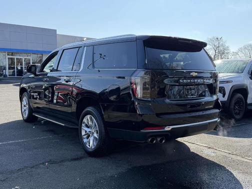 2025 Chevrolet Suburban Premier