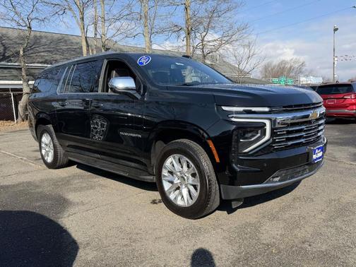 2025 Chevrolet Suburban Premier