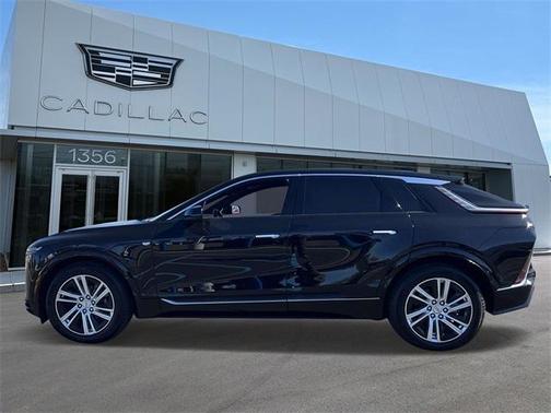 2024 Cadillac LYRIQ Tech