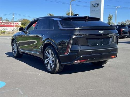 2024 Cadillac LYRIQ Tech