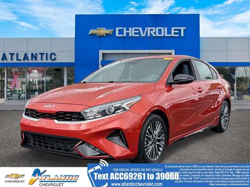 Fire 2023 Kia Forte GT-Line