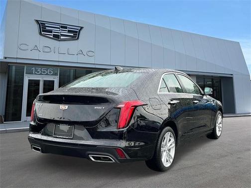 2022 Cadillac CT4 Luxury