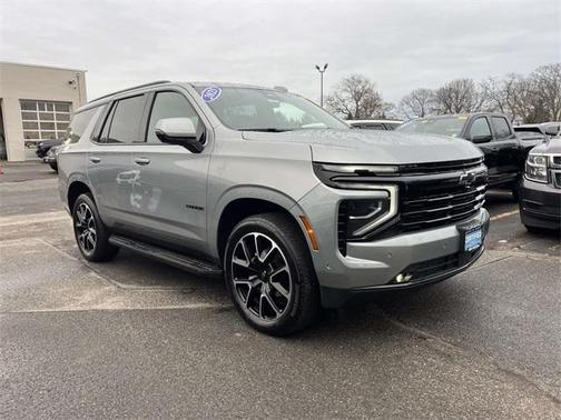 2025 Chevrolet Tahoe RST